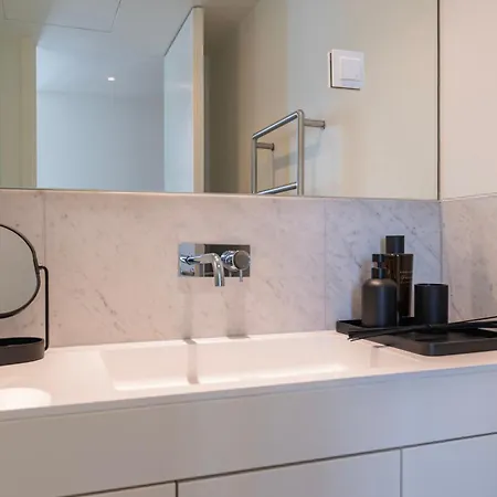 Palacio Ficalho Townouse 1 By Lovelystay Daire Lisboa