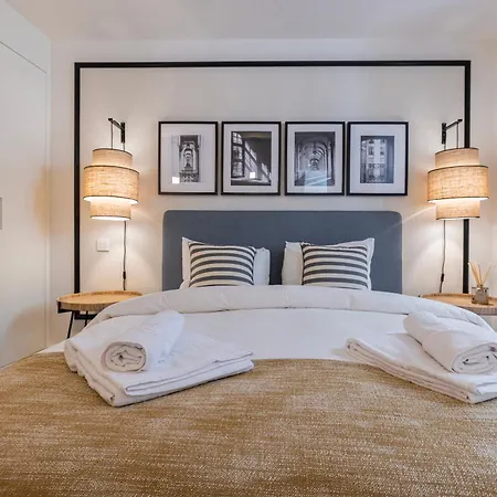 Palacio Ficalho Townouse 1 By Lovelystay * Lisboa