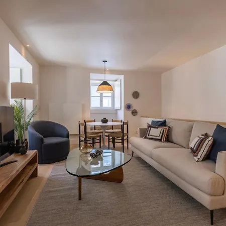Palacio Ficalho Townouse 1 By Lovelystay Lisboa